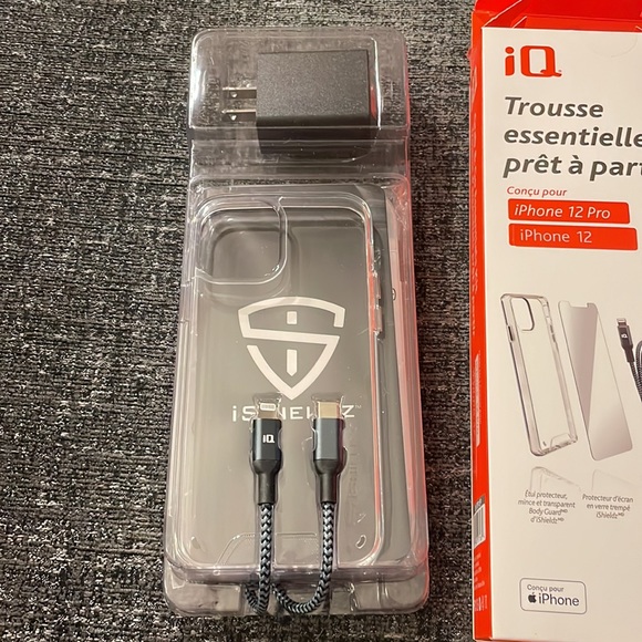 iQ Grab & Go essentials kit for iPhone 12’s - Picture 4 of 6